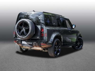 Land Rover Defender 110 D300