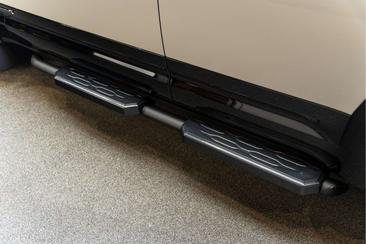 Land Rover Defender 110 P300e — photo 23