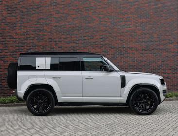 Land Rover Defender P635 — photo 14