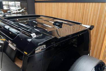Land Rover Defender 110 P300e — photo 25