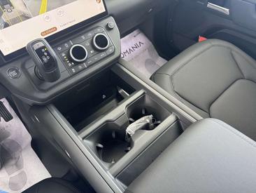 Land Rover Defender 110 D200 — photo 8