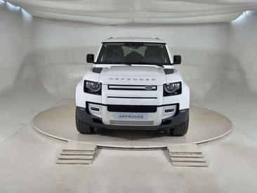 Land Rover Defender 110 D250 — photo 8