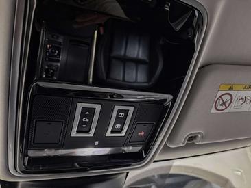 Land Rover Range Rover Sport D250 — photo 22