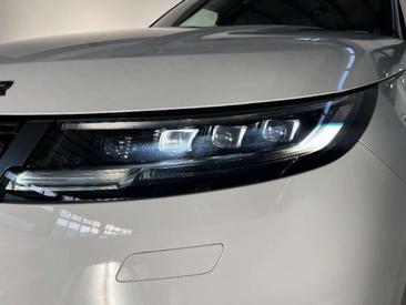 Land Rover Range Rover Sport D250 — photo 8