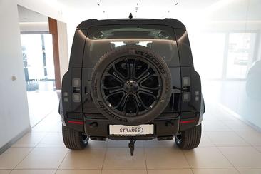 Land Rover Defender 110 P635 — photo 19