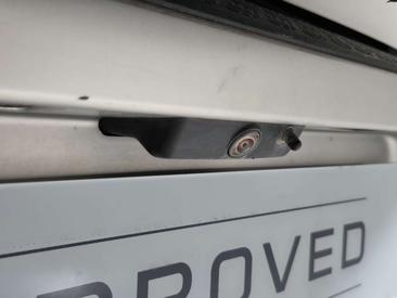 Land Rover Defender 110 D250 — photo 19