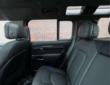 Land Rover Defender 110 P300e — photo 30