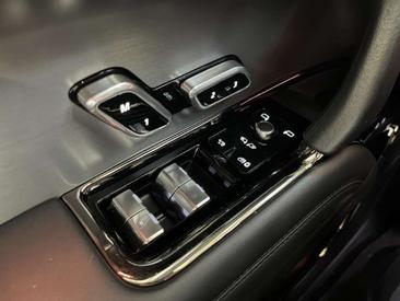 Land Rover Range Rover Sport D250 — photo 25