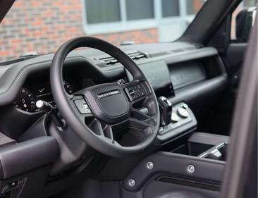 Land Rover Defender 110 P300e — photo 32