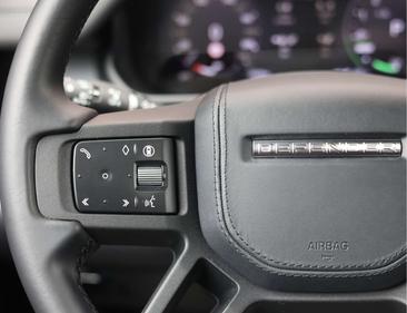 Land Rover Defender 110 P300e — photo 34