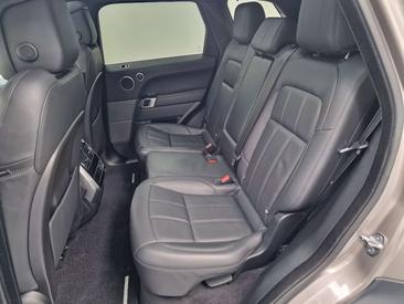 Land Rover Range Rover Sport D250 — photo 43