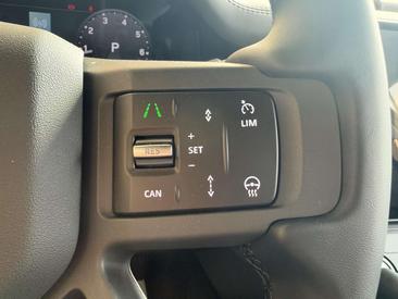 Land Rover Defender V8 P425 — photo 24