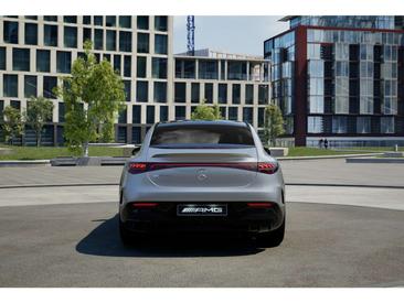 Mercedes EQE Berline 43 4MATIC — photo 11