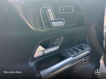 Mercedes GLA 35 4MATIC — photo 12