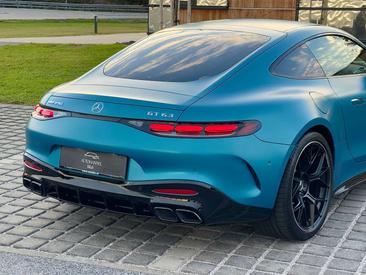 Mercedes AMG GT 63 — photo 12