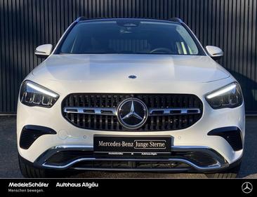 Mercedes GLA 220 D — photo 2