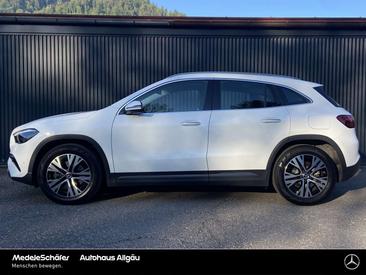 Mercedes GLA 220 D — photo 8