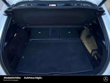 Mercedes GLA 220 D — photo 10