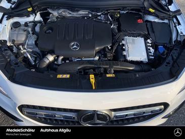 Mercedes GLA 220 D — photo 18