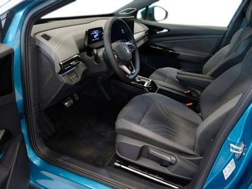 Volkswagen ID.5 Coupé SUV Pro — photo 11