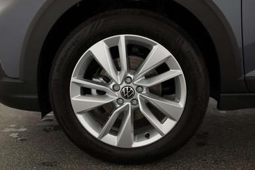 Volkswagen Taigo 1.5 TSI — photo 13