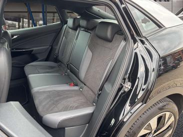 Volkswagen ID.5 Coupé SUV Pro Performance — photo 12