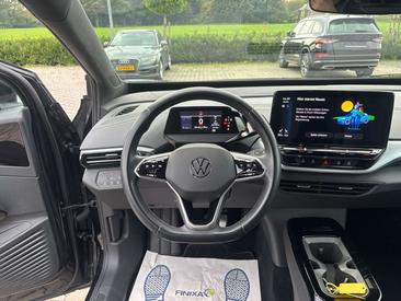 Volkswagen ID.5 Coupé SUV Pro Performance — photo 13