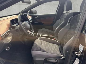 Volkswagen ID.5 Coupé SUV Pro Performance — photo 10
