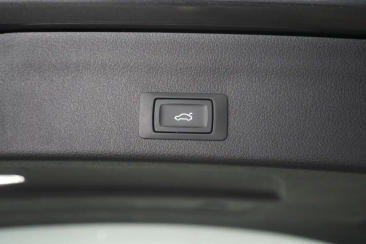 Audi A6 S Line 40 TDI — photo 12