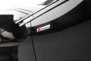 Audi A6 S Line 40 TDI — photo 12