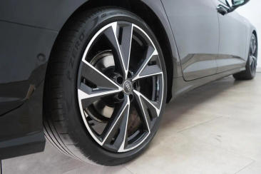 Audi A6 S Line 40 TDI — photo 17