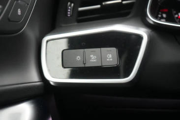 Audi A6 S Line 40 TDI — photo 32