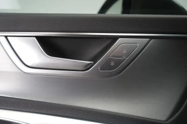 Audi A6 S Line 40 TDI — photo 31