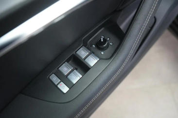 Audi A6 S Line 40 TDI — photo 32
