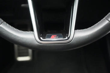 Audi A6 S Line 40 TDI — photo 38