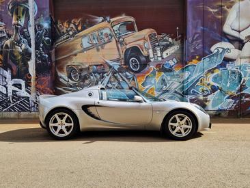 Lotus Elise Roadster — photo 2