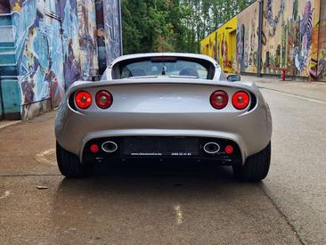 Lotus Elise Roadster — photo 6