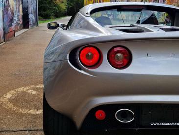 Lotus Elise Roadster — photo 8