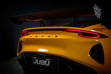 Lotus Emira V6 — photo 7