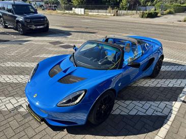 Lotus Elise Roadster S — photo 11