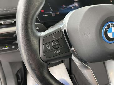 BMW IX1 XDrive30 — photo 17