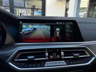 BMW X5 XDrive40i — photo 10