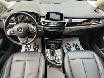 BMW Série 2 Gran Coupé 218d — photo 11