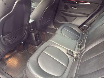 BMW Série 2 Gran Coupé 218d — photo 14