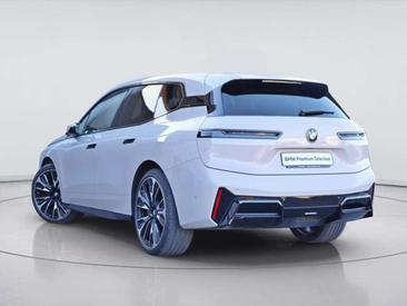 BMW IX XDrive60 — photo 5