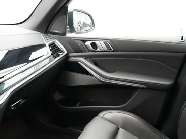 BMW X5 XDrive50e PHEV 2024 Noir — photo 15