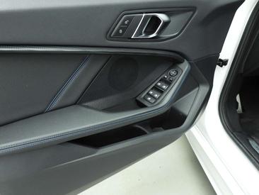 BMW Série 1 118i — photo 18