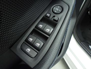 BMW Série 1 118i — photo 19