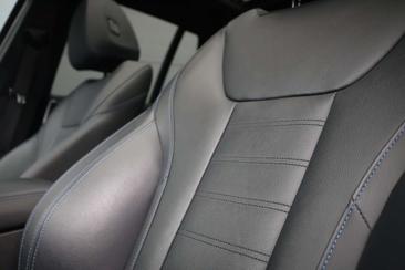 BMW iX3 — photo 15