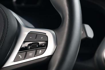 BMW iX3 — photo 21